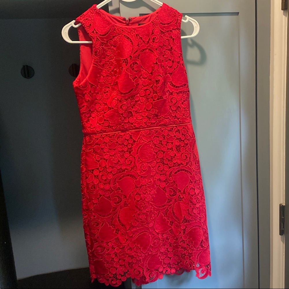 Elegant Red Lace Ann Taylor 4P